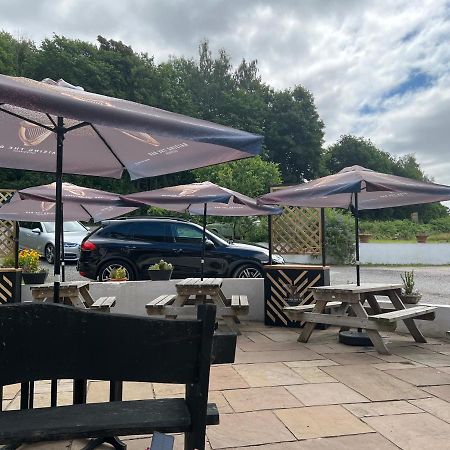 Chainbridge Usk Riverside Gastro Pub And Accommodation Trostrey Exterior foto
